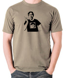 Oscar Wilde Wearing Morrissey T Shirt - Men's T Shirt - khaki