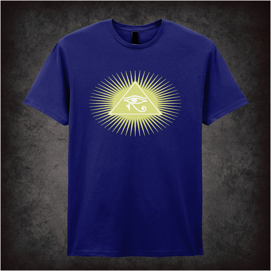 All seeing eye pyramid Eye of Horus symbol T-shirt