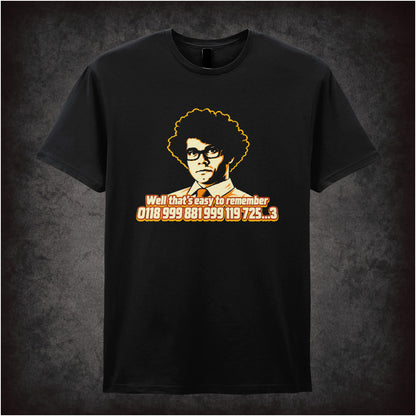 “Moss ‘0118 999 881 999 119 725…3’ T-shirt in black from The IT Crowd”