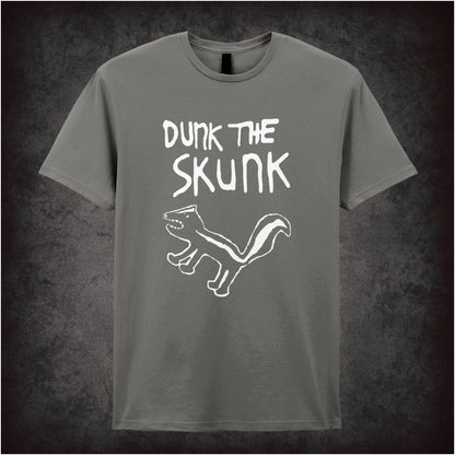 Dunk The Skunk – Cult TV Comedy Graphic T-Shirt