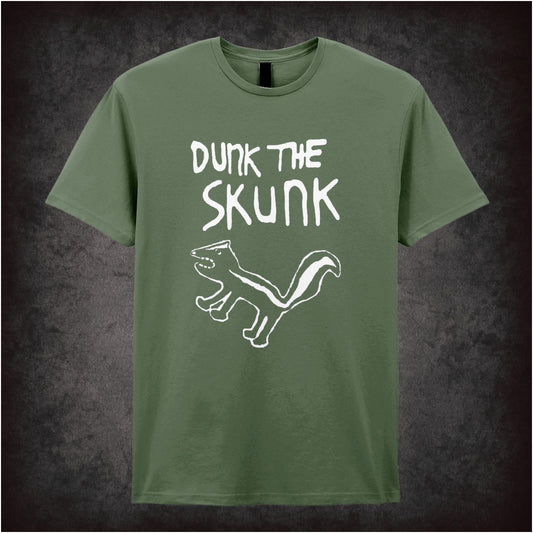 Dunk The Skunk – Cult TV Comedy Graphic T-Shirt
