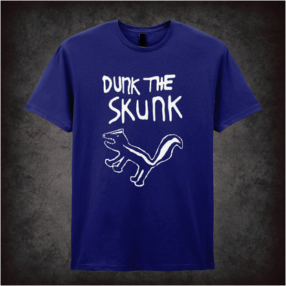 Dunk The Skunk – Cult TV Comedy Graphic T-Shirt