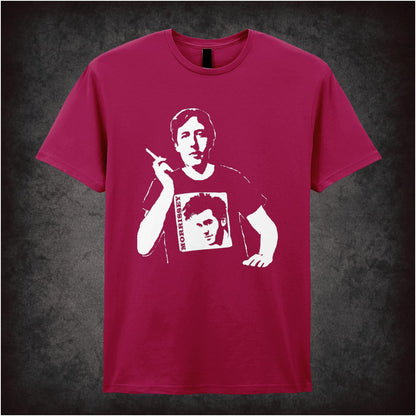 Oscar Wilde Wearing Morrissey T-Shirt – Cult Indie Music Graphic T-Shirt