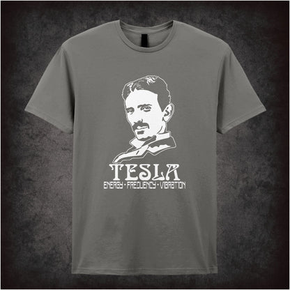 Tesla Energy Vibration Frequency – Cult Science Quote Graphic T-Shirt