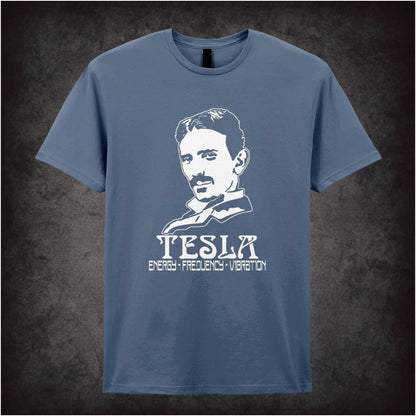 Tesla Energy Vibration Frequency – Cult Science Quote Graphic T-Shirt