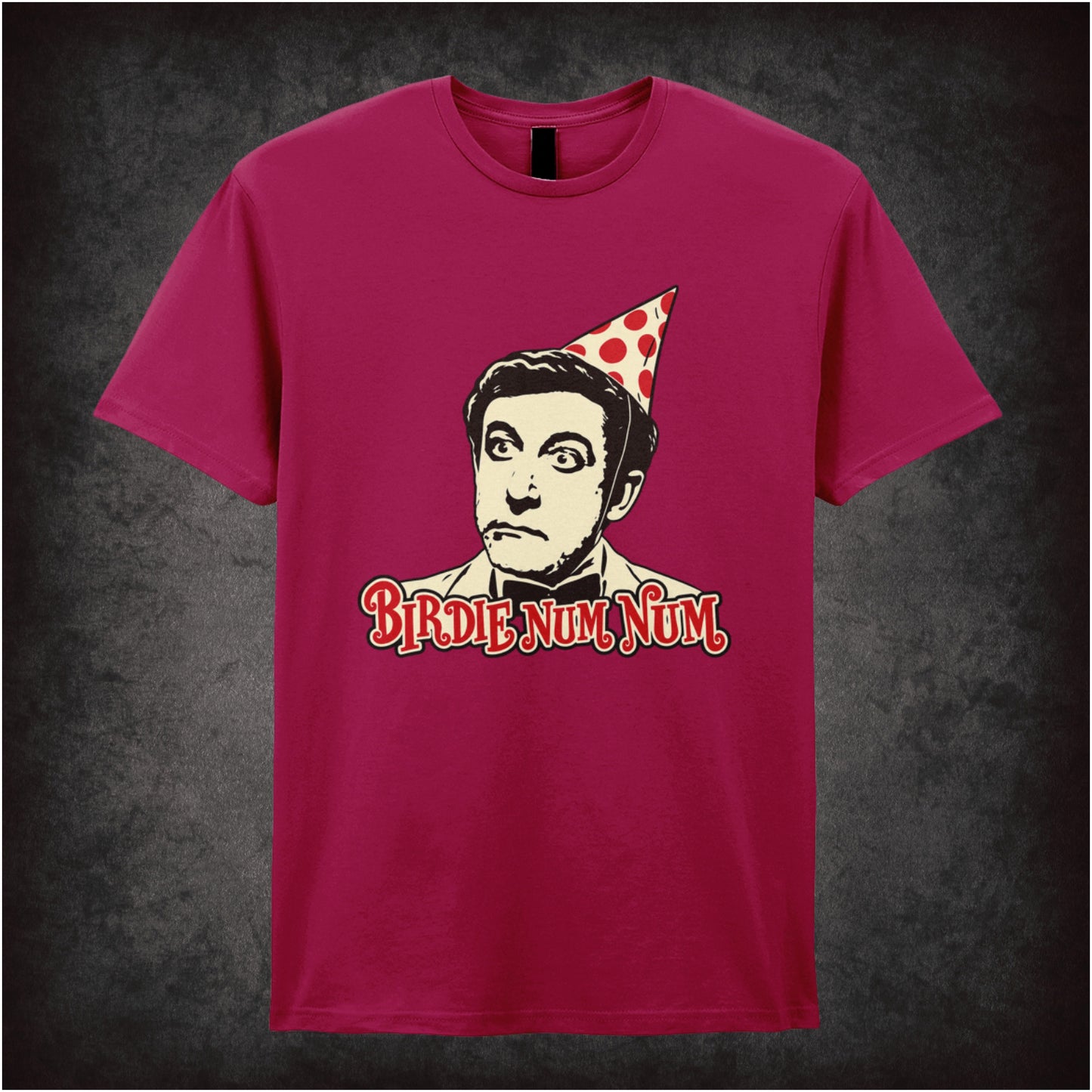‘Birdie num num’ Hrundi V. Bakshi T-shirt in cardinal red from The Party