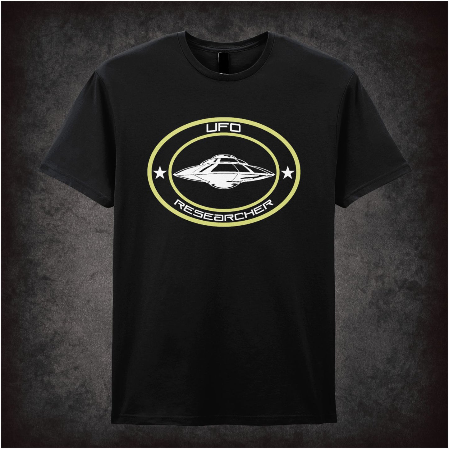 UFO Researcher – Cult Sci-Fi Graphic T-Shirt