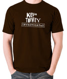 Kevin Turvey Investigates - Rik Mayall - Men's T Shirt - chocolate